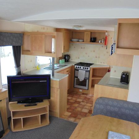 Golden Sands: Mirage Iiii:- 6 Berth, Access To The Beach Инголдмелс Екстериор снимка