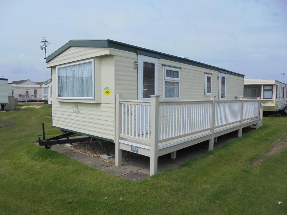 Golden Sands: Mirage Iiii:- 6 Berth, Access To The Beach Инголдмелс Екстериор снимка